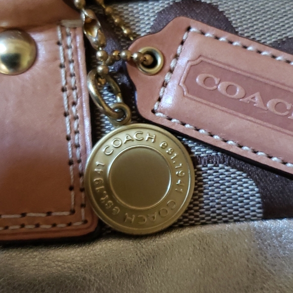 Handbag. - Picture 3 of 3